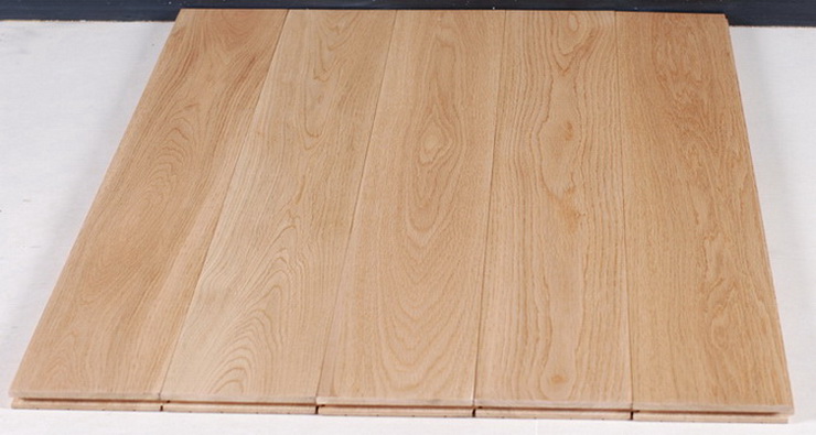 Oak hardwood flooring